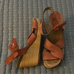 Sofft Tan Woven Wedge Sandals